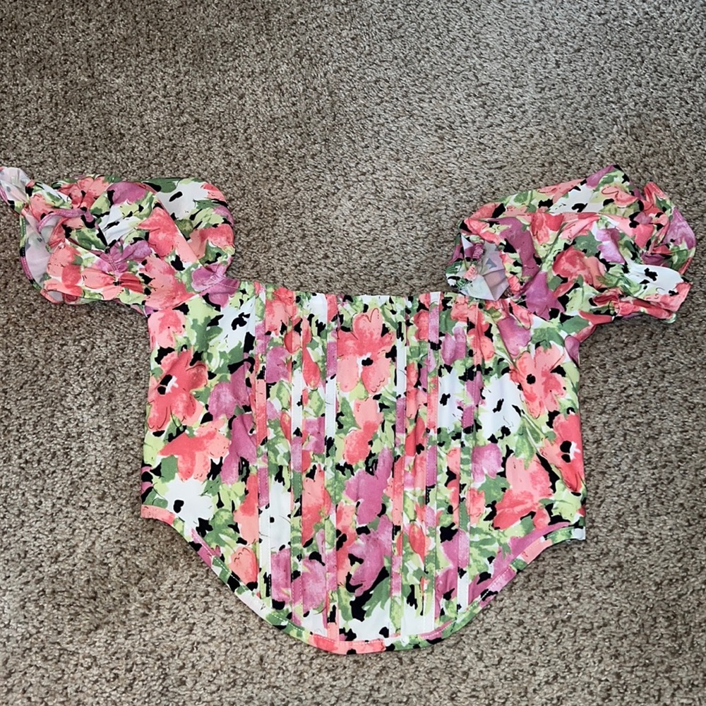 Floral corset puff sleeve top